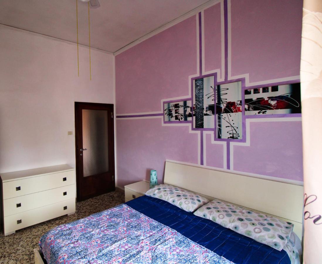 The House To The Walls เซียนา ภายนอก รูปภาพ