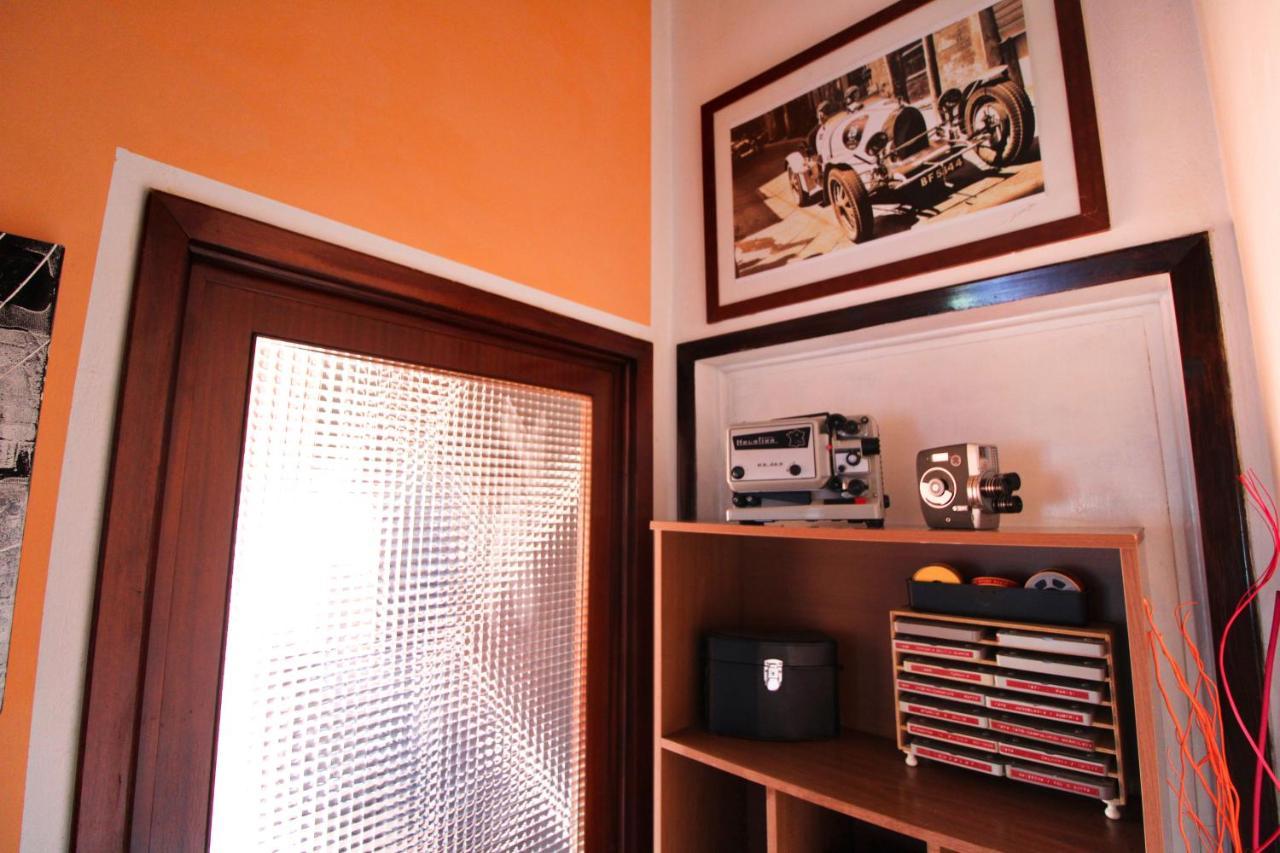 The House To The Walls เซียนา ภายนอก รูปภาพ